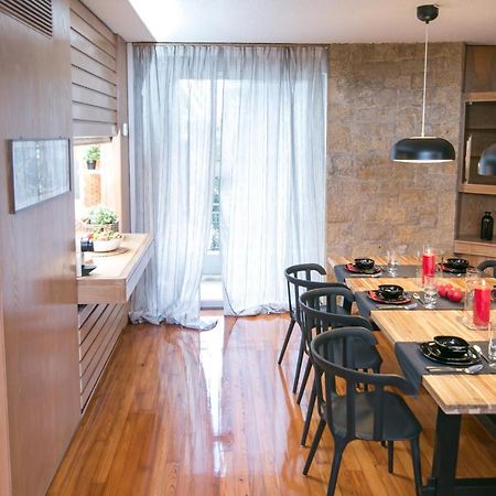 One-Of-A-Kind Athens Riviera Apartment Екстериор снимка