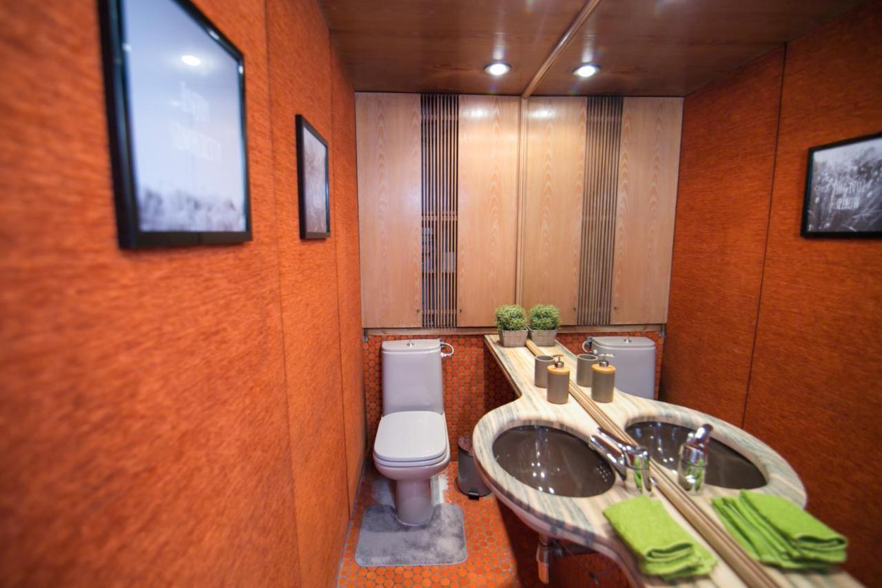 One-Of-A-Kind Athens Riviera Apartment Екстериор снимка