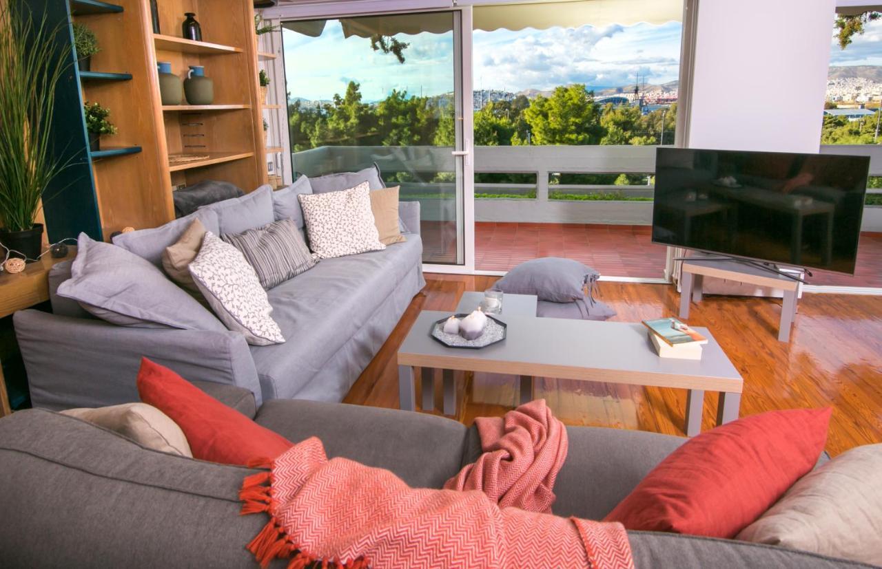 One-Of-A-Kind Athens Riviera Apartment Екстериор снимка