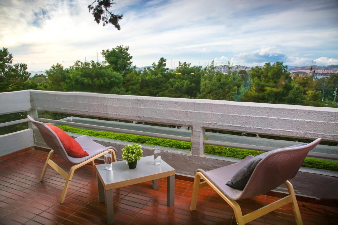 One-Of-A-Kind Athens Riviera Apartment Екстериор снимка