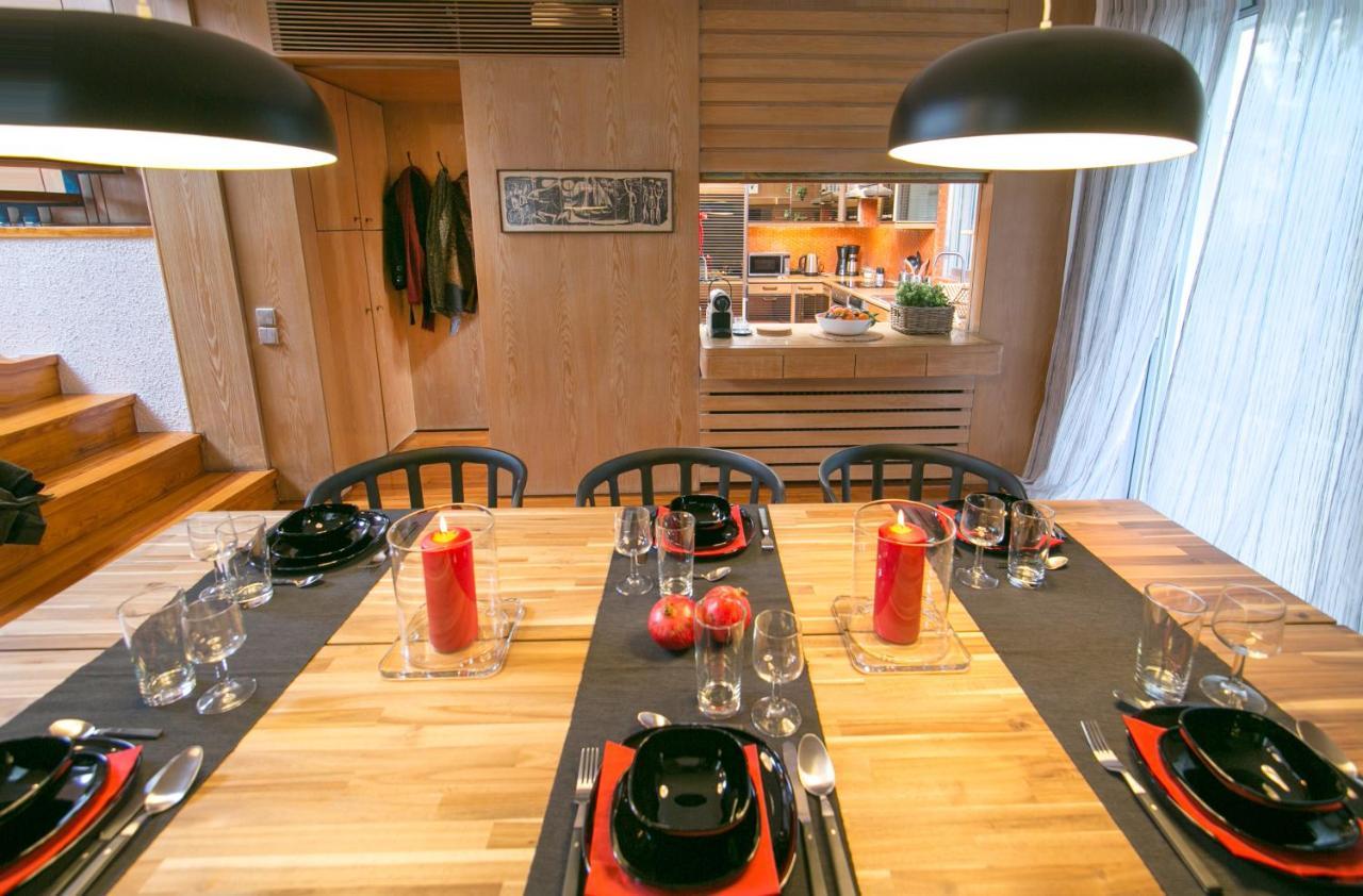 One-Of-A-Kind Athens Riviera Apartment Екстериор снимка